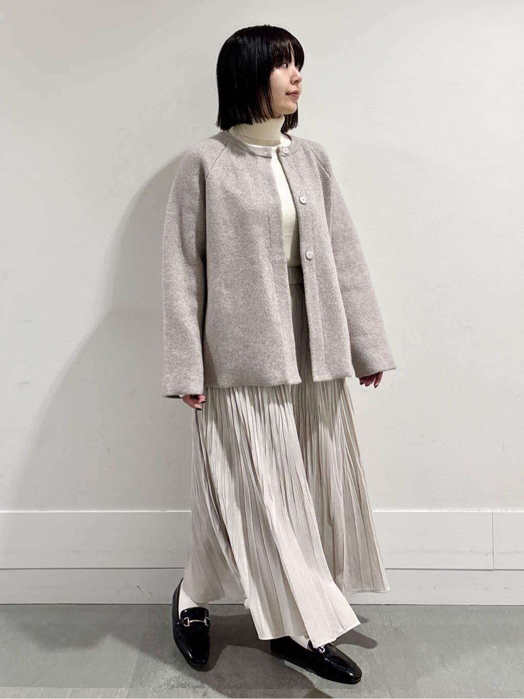 モエカさんの「UNTITLED｜【軽アウター/ミドル丈】ウールニットコーディガン」を使ったコーディネート