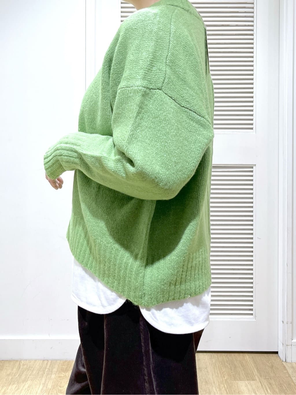 Miyazakiさんの「Dessin｜【選べる首元デザイン/洗える】クルーネックロングTシャツ」を使ったコーディネート