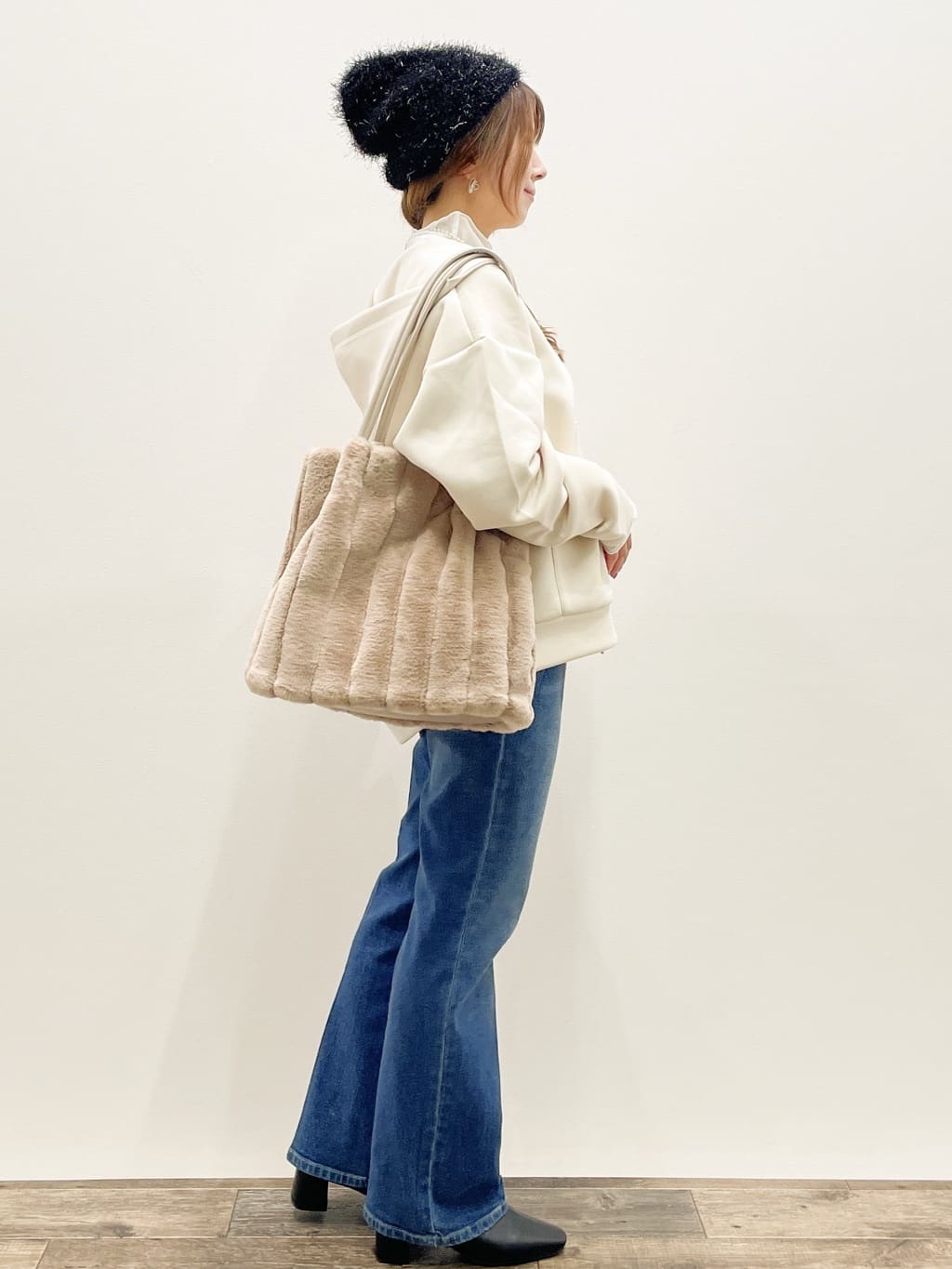 Asukaさんの「OPAQUE.CLIP｜シアーハイネックトップス【洗濯機OK】」を使ったコーディネート