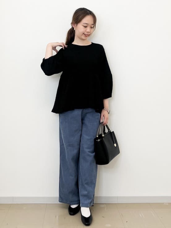 miyuuさんの「OPAQUE.CLIP｜コーデュロイワイドパンツ【洗濯機OK】」を使ったコーディネート