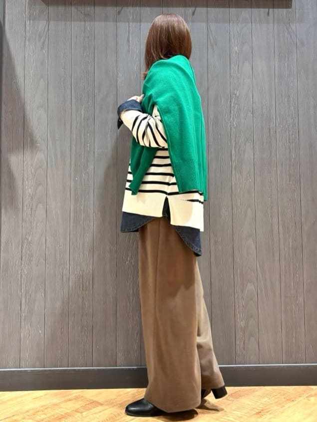 meiさんの「SHOO･LA･RUE｜【あったか/S-LL】ゆるっとリラクシーに イージーワイドパンツ」を使ったコーディネート