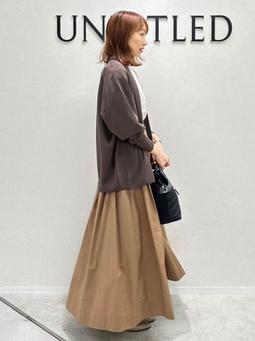 Miwaさんの「UNTITLED｜【後ろウエストゴム/セットアップ可】ファブリカタックスカート」を使ったコーディネート