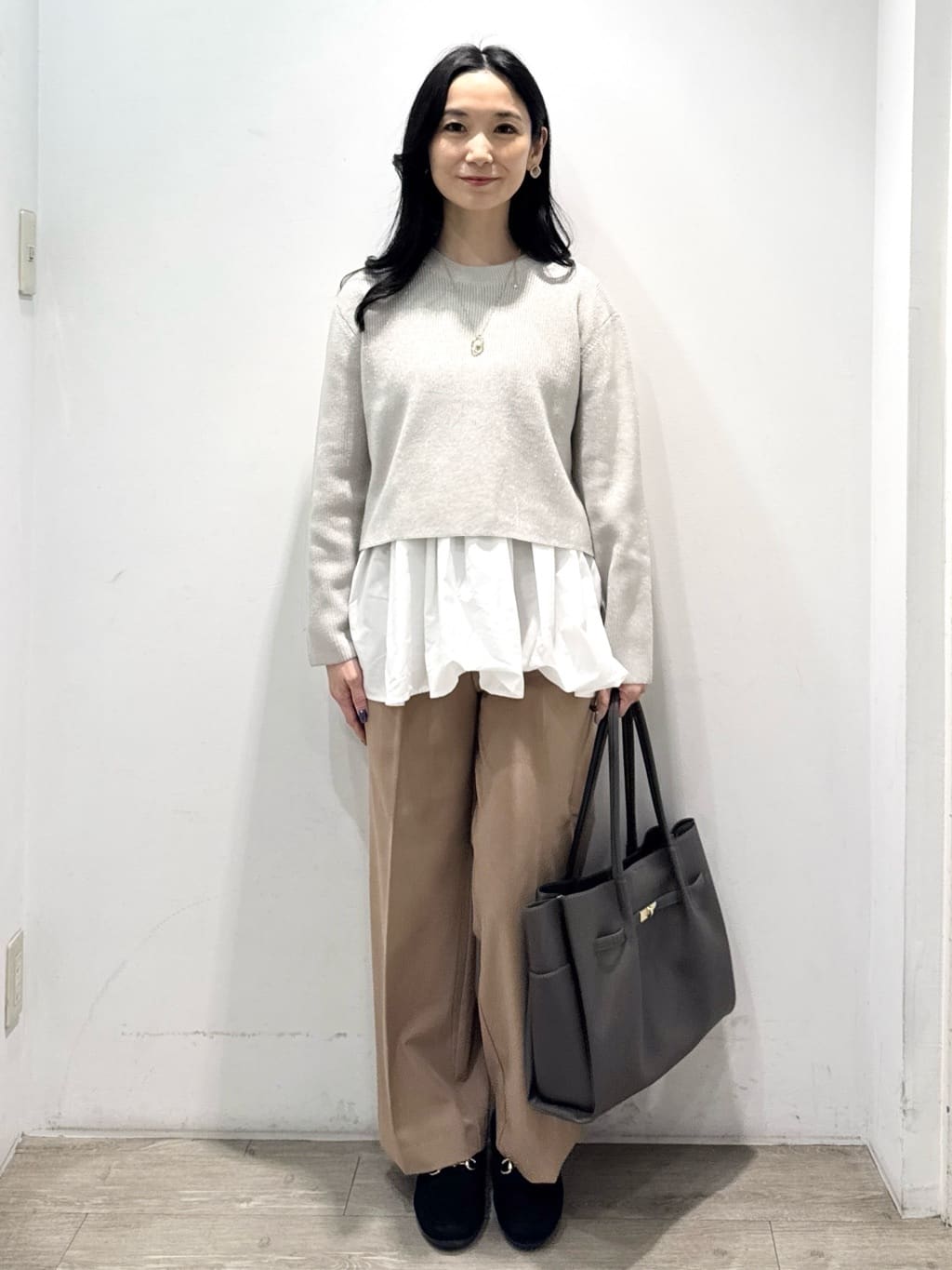 yuicciさんの「OPAQUE.CLIP｜ウォームタッチ イージーワイドパンツ【洗濯機洗OK／ストレッチ】≪SS～LL≫」を使ったコーディネート