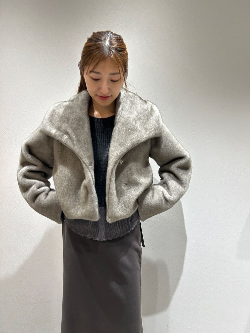 harunaさんの「CODE A｜faux mink short jacket」を使ったコーディネート