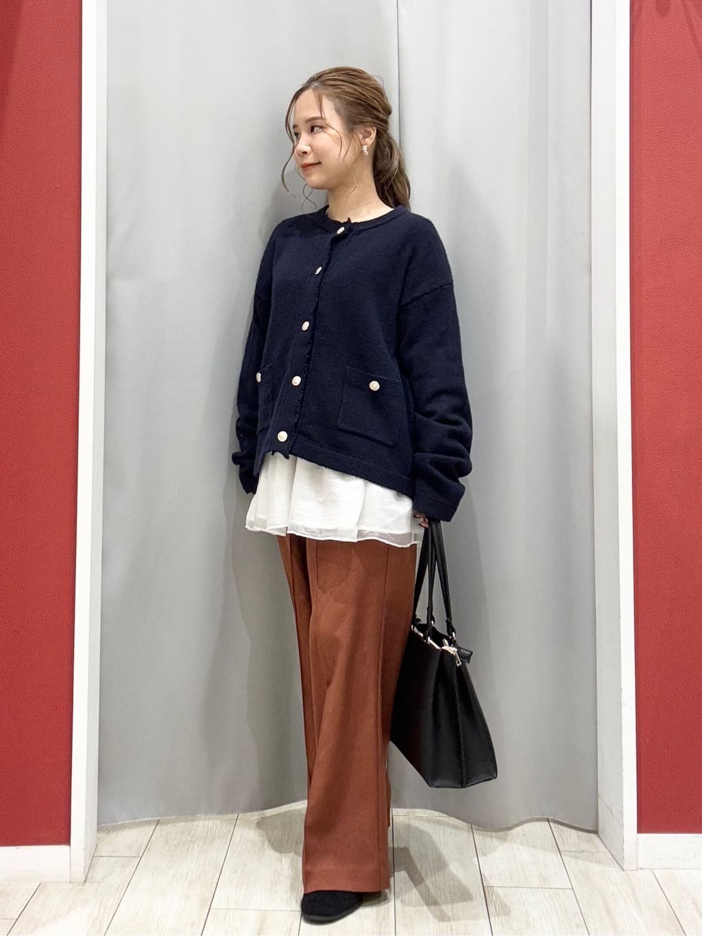 shioさんの「SHOO･LA･RUE｜裾フリルレイヤードトップス」を使ったコーディネート