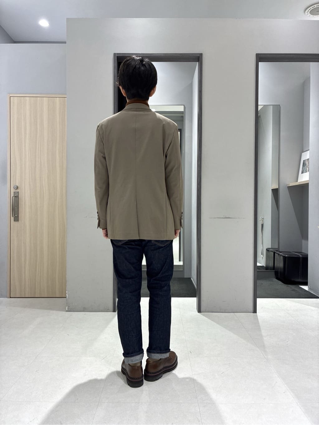 わいずみさんの「TAKEO KIKUCHI｜【360&deg;ストレッチ／セットアップ対応】None Of Stress ジャケット」を使ったコーディネート