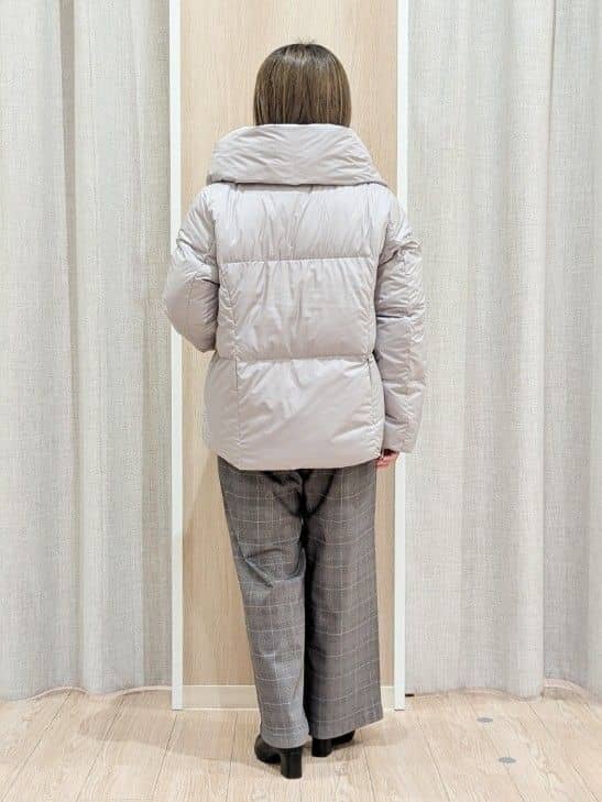 minさんの「grove｜【名品アウター／800FP・多機能】つつまれダウンショート」を使ったコーディネート