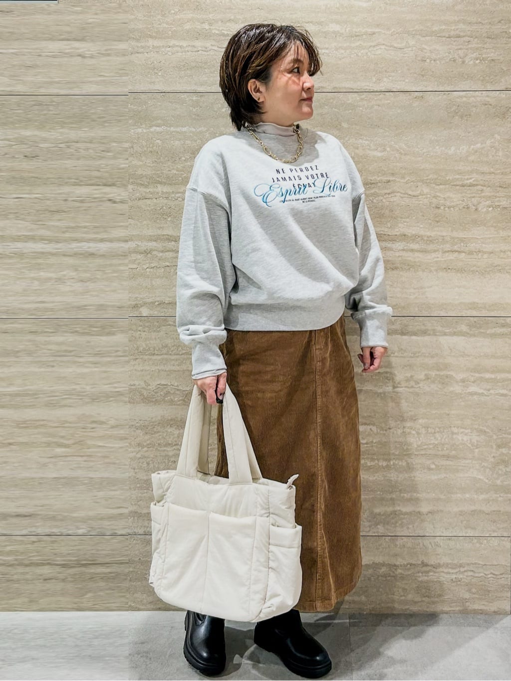NAMIさんの「OPAQUE.CLIP｜裏毛プリント刺繍ロゴ【洗濯機OK】」を使ったコーディネート