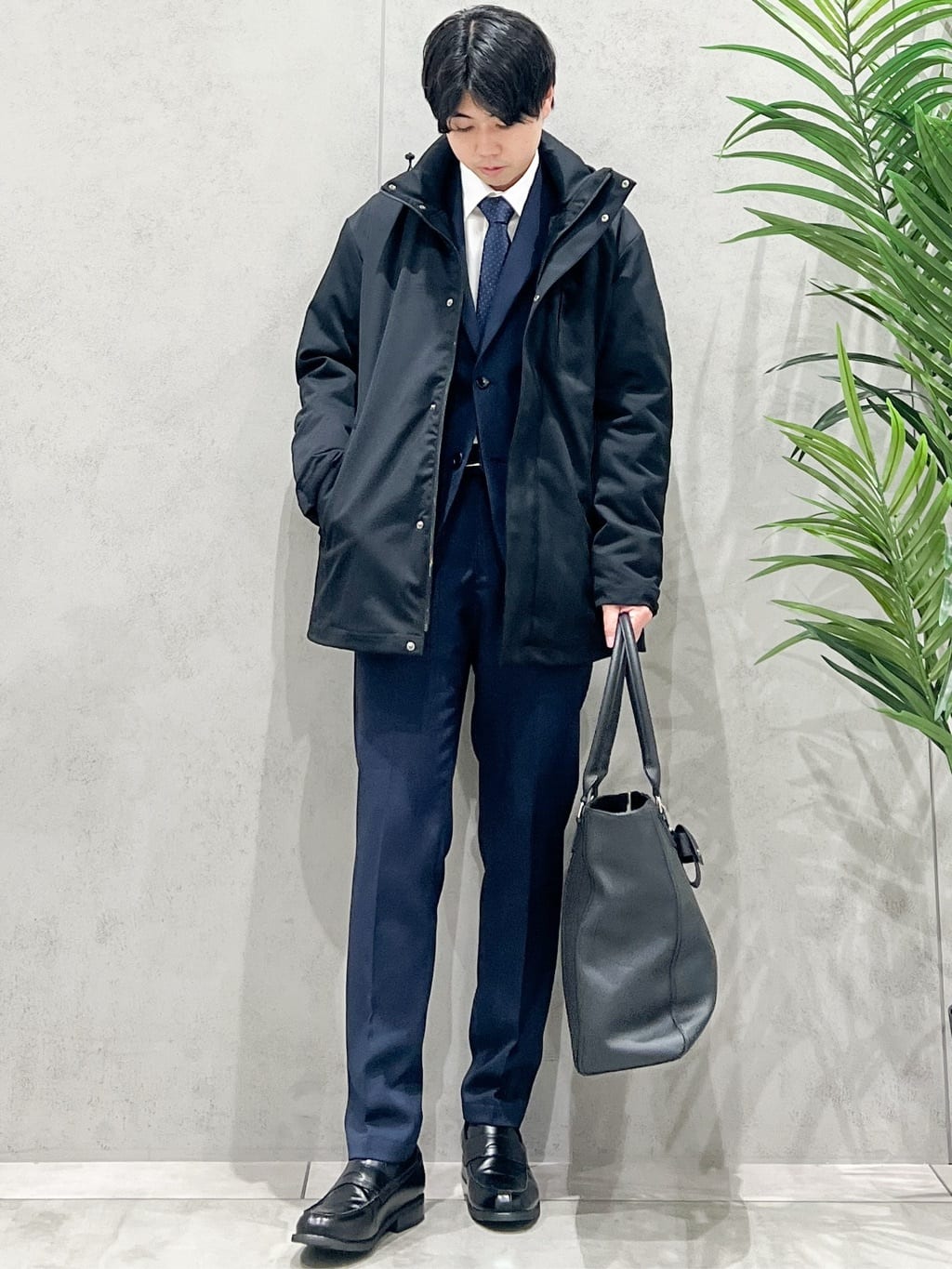 SHI-MAさんの「THE SHOP TK｜【3WAY】中綿ライナー付き カルゼコート　洗濯機OK/ON・OFF対応」を使ったコーディネート