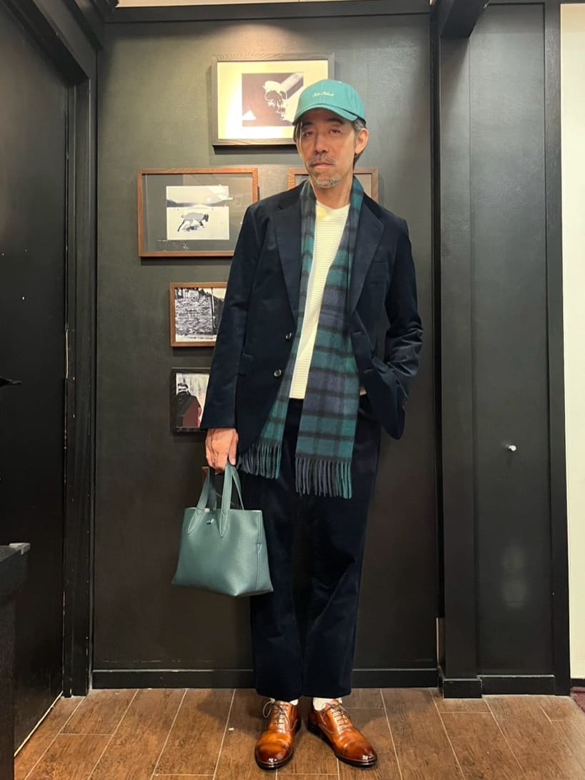 KDDさんの「TAKEO KIKUCHI｜【Sサイズ～】ストレッチコーデュロイ ジャケット」を使ったコーディネート