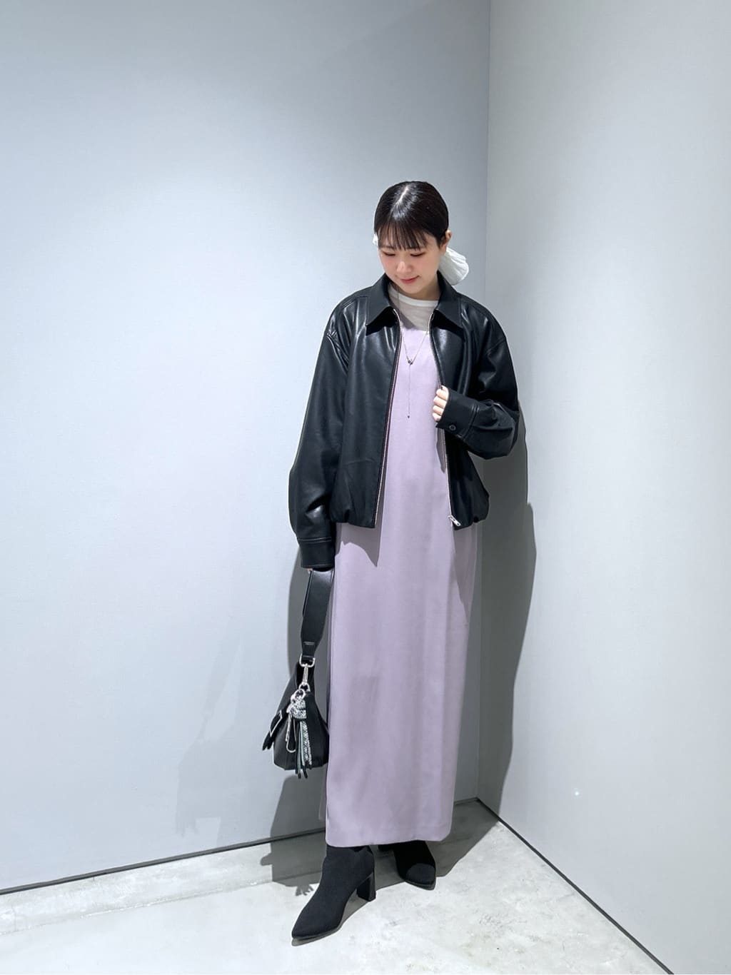 Renoさんの「INDIVI｜シグネチャーシアーロンT」を使ったコーディネート