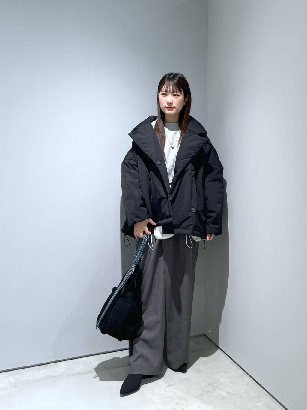 Renoさんの「INDIVI｜レイヤードダンボールスウェット」を使ったコーディネート