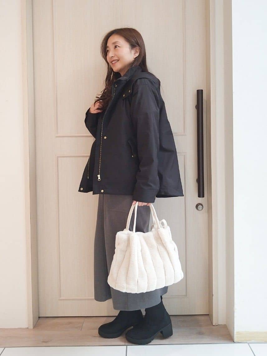 mi-saさんの「SHOO･LA･RUE｜【高レビュー/2WAY】きれい見えで上品な ストライプファートートバッグ」を使ったコーディネート