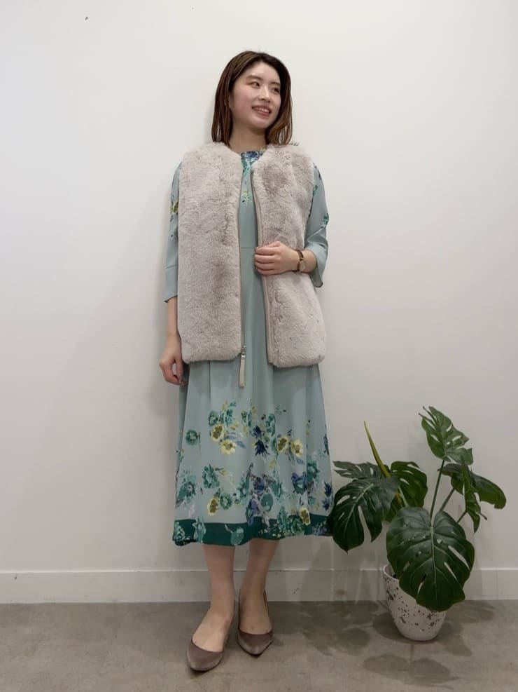 Suma Una本部スタッフさんの「SunaUna｜【手洗い可】花柄パネルワンピース」を使ったコーディネート