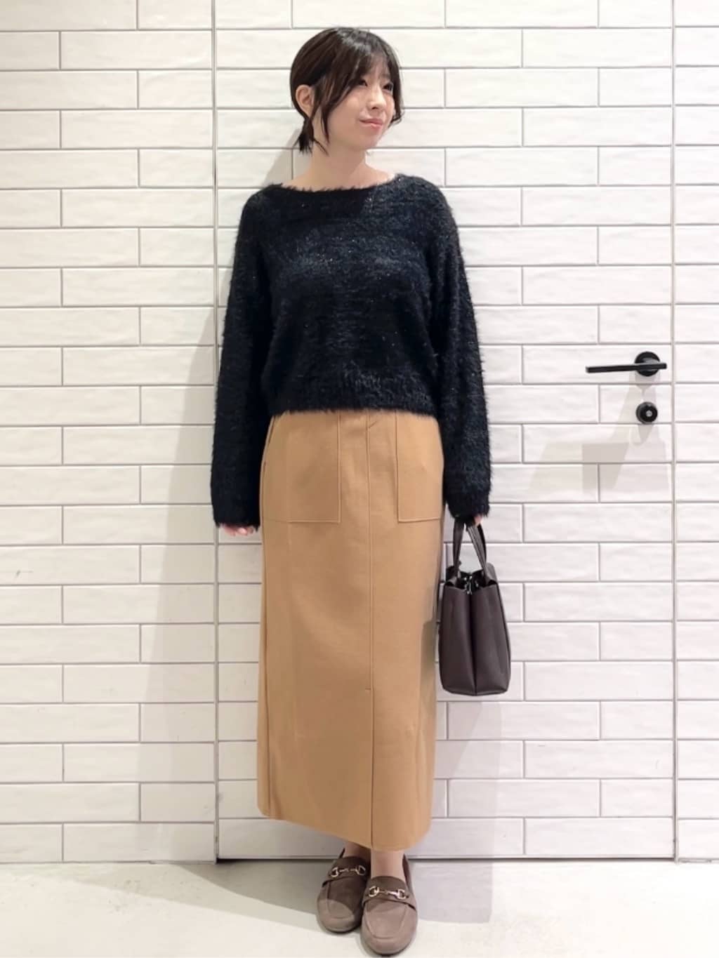 しおりさんの「OPAQUE.CLIP｜ラメシャギーニット【洗濯機OK】」を使ったコーディネート