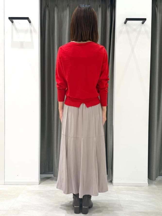 RIOさんの「UNTITLED｜【アンサンブル可/洗える】シルクウールカシミヤ ドルマンスリーブニット」を使ったコーディネート