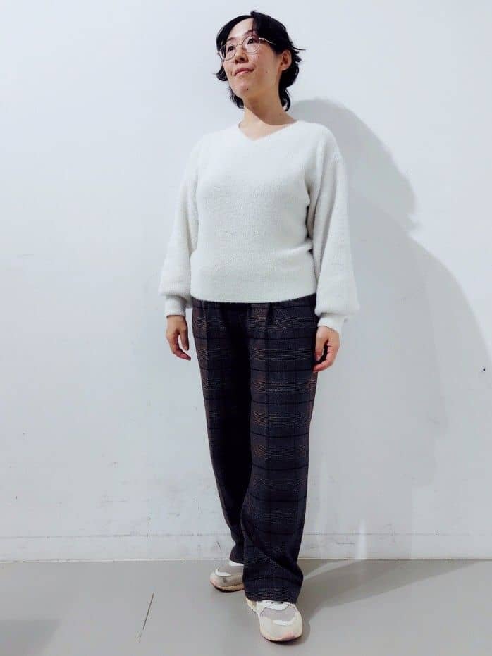 kodamaさんの「THE SHOP TK｜【洗える】上品にきらめく フェザーラメニット」を使ったコーディネート