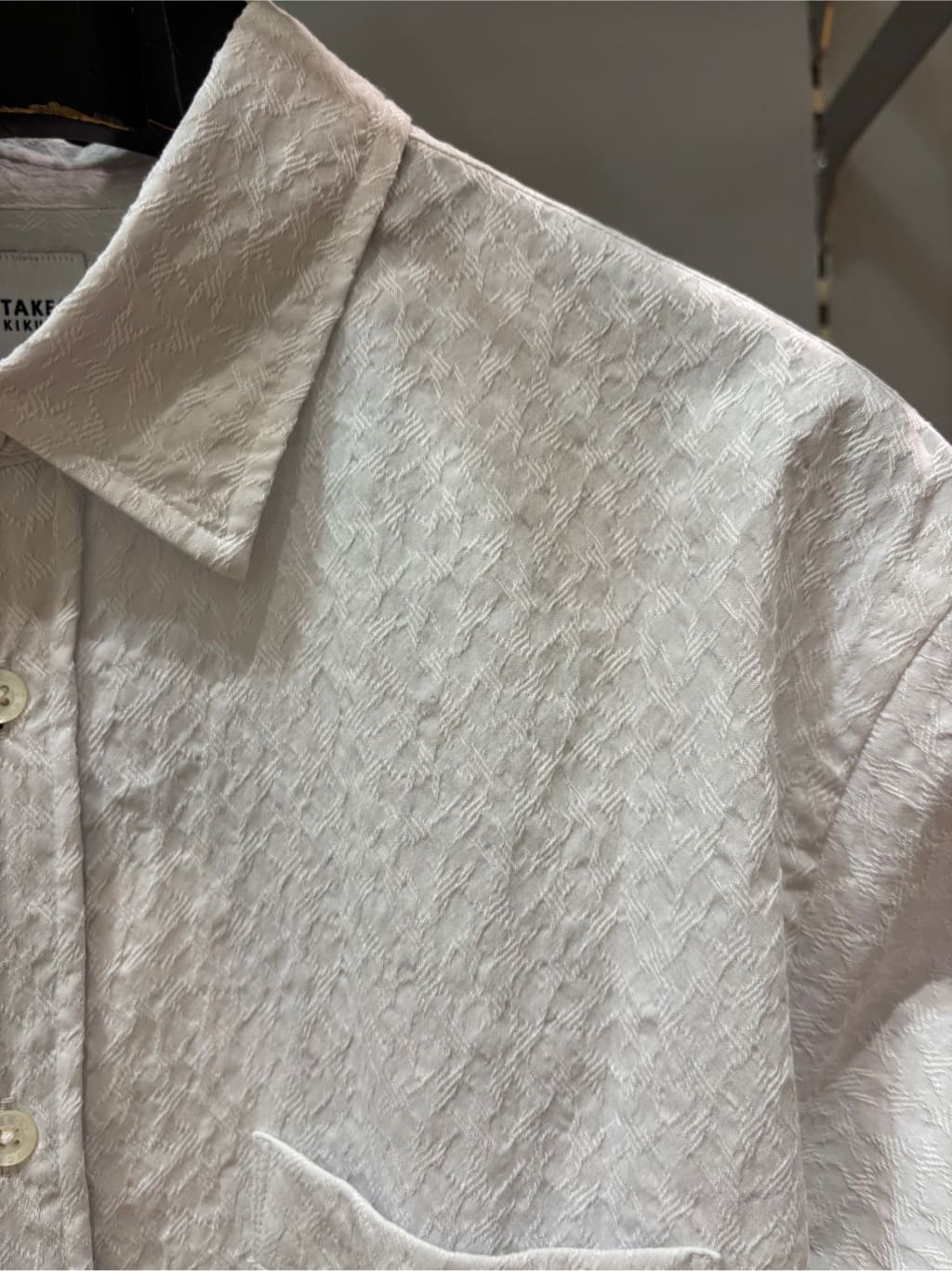 ヒナさんの「TAKEO KIKUCHI｜【Made in JAPAN】播州織 ドビー千鳥シャツ」を使ったコーディネート