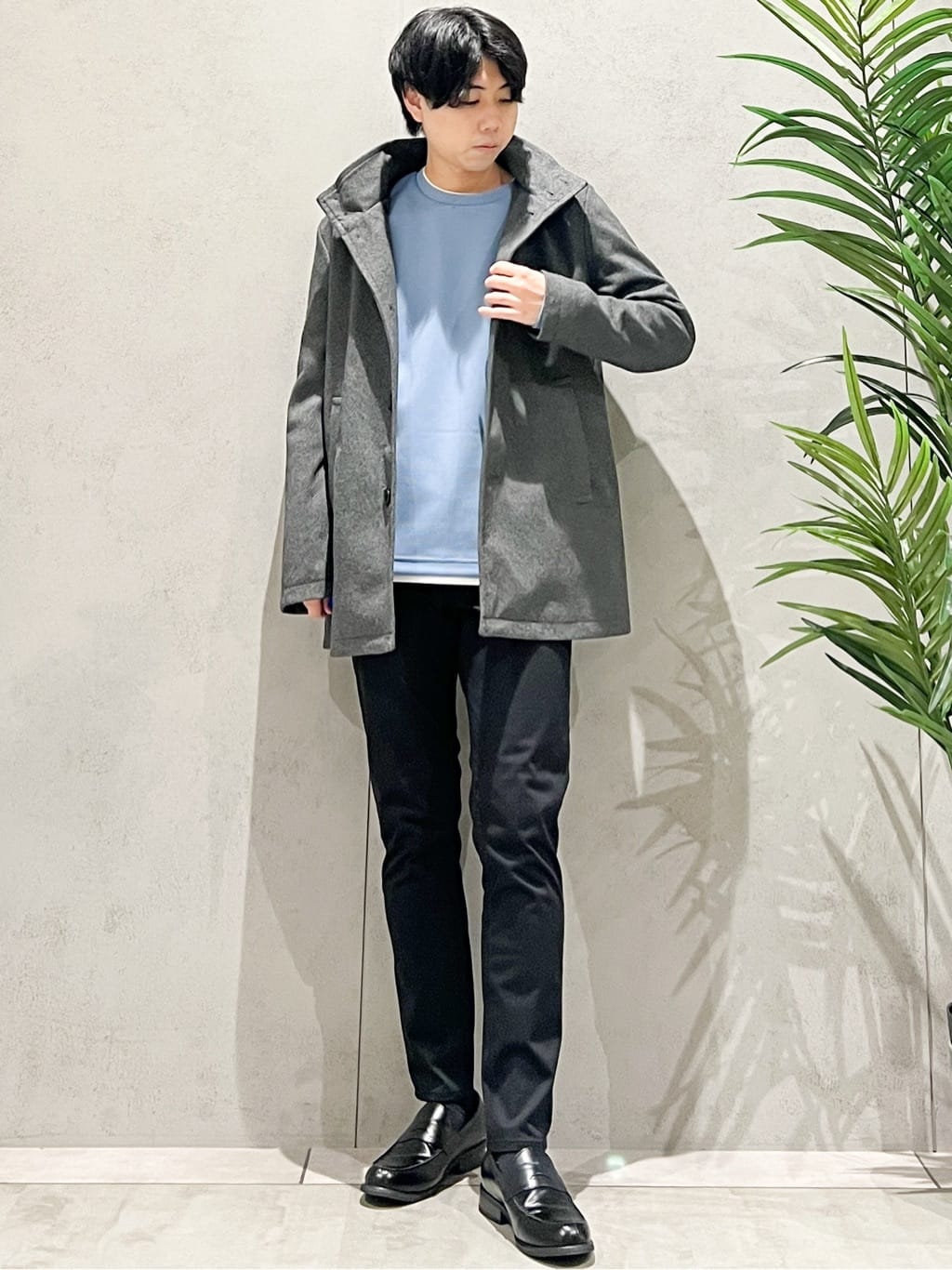 SHI-MAさんの「THE SHOP TK｜プレミアムスキニーパンツ WARM【裏起毛/360&deg;ストレッチ/洗濯機OK】」を使ったコーディネート