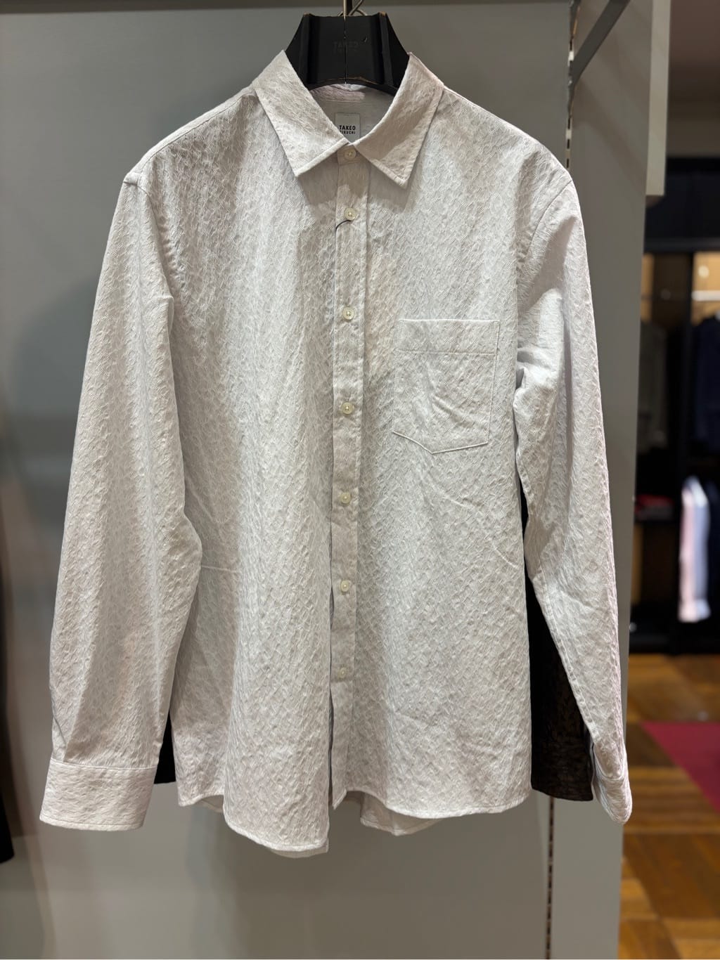 ヒナさんの「TAKEO KIKUCHI｜【Made in JAPAN】播州織 ドビー千鳥シャツ」を使ったコーディネート