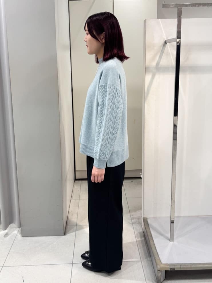 yuiさんの「Reflect｜【一枚で着映え◎／ゆったりシルエット】ラメ&times;スパンコールウール混ニット」を使ったコーディネート