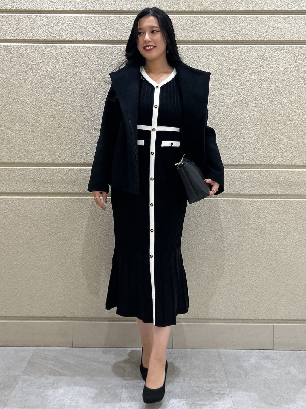 Momokaさんの「COUP DE CHANCE｜【日本製】スタンドカラーのショート丈コート」を使ったコーディネート