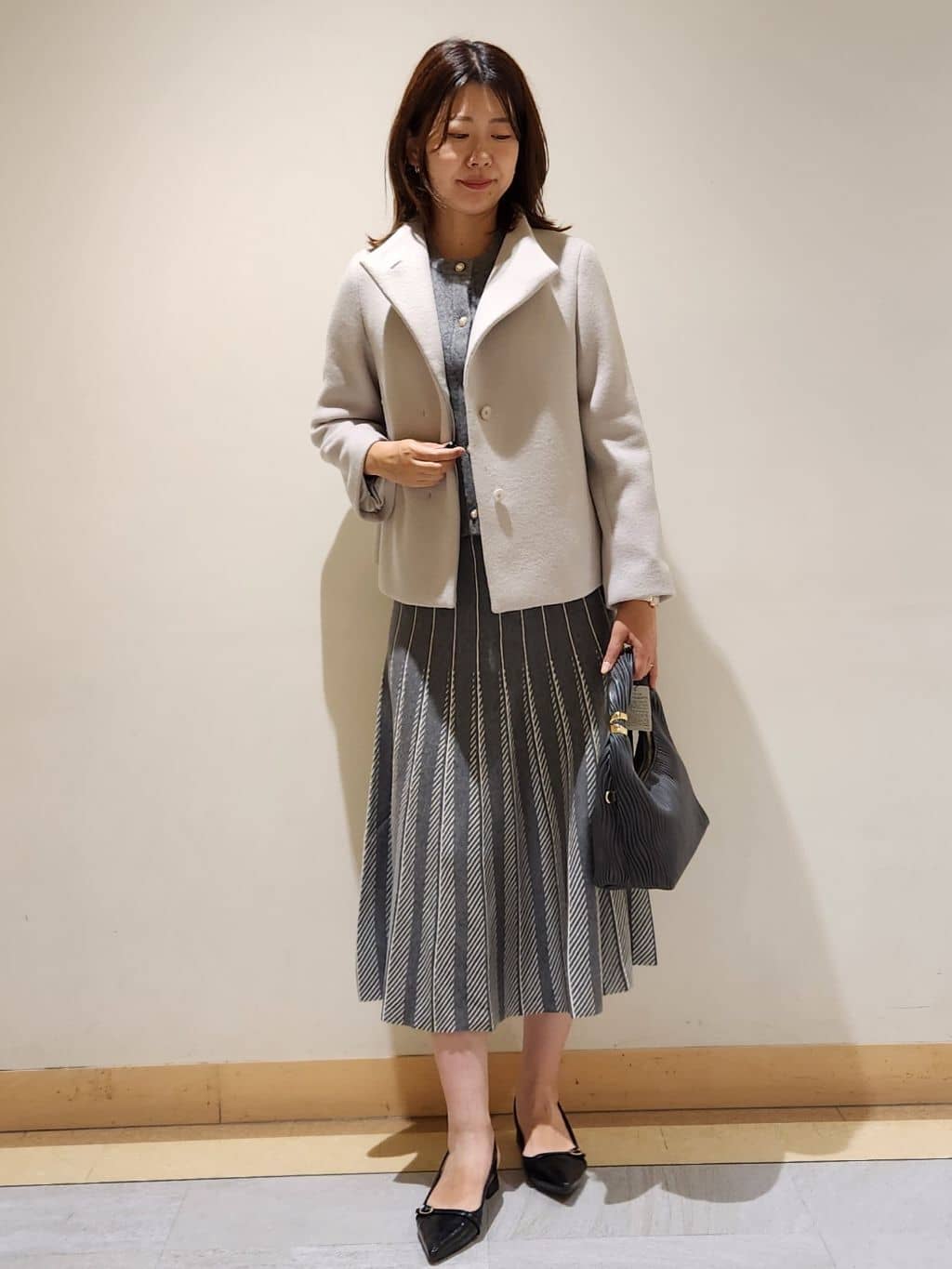 yukaさんの「COUP DE CHANCE｜【日本製】スタンドカラーのショート丈コート」を使ったコーディネート