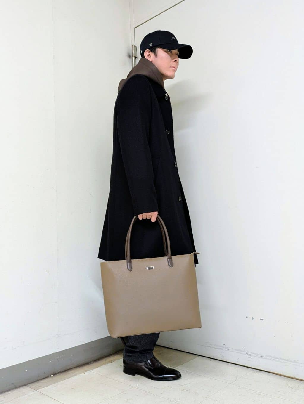 ryoさんの「TAKEO KIKUCHI｜カシミヤブレンド ビーバー調ステンカラーコート」を使ったコーディネート