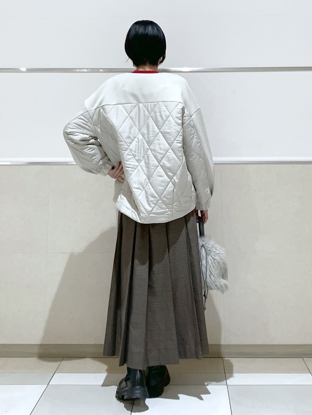 eriko さんの「Dessin｜ダンボールジップブルゾン」を使ったコーディネート