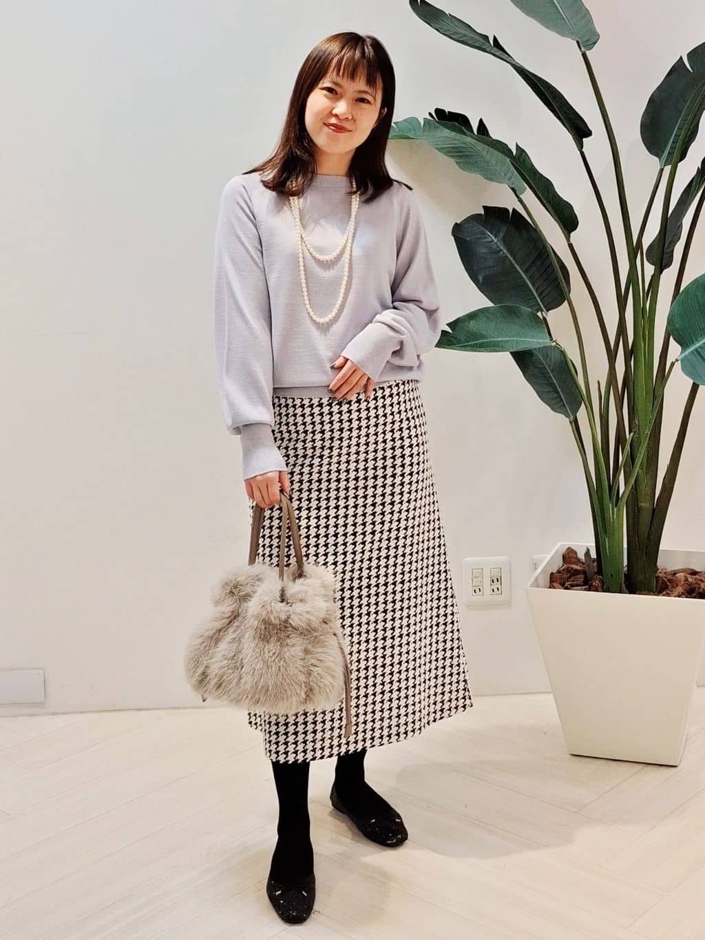 YuKaRiさんの「UNTITLED｜【8色展開／コンパクト丈】レーヨン混 コクーンニット」を使ったコーディネート