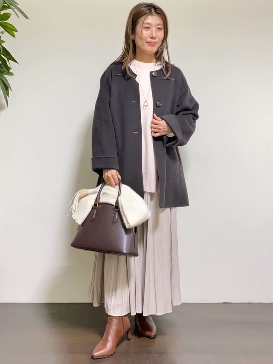 tomoさんの「UNTITLED｜【ミディ丈/軽やか】セミラグランリバー コート」を使ったコーディネート