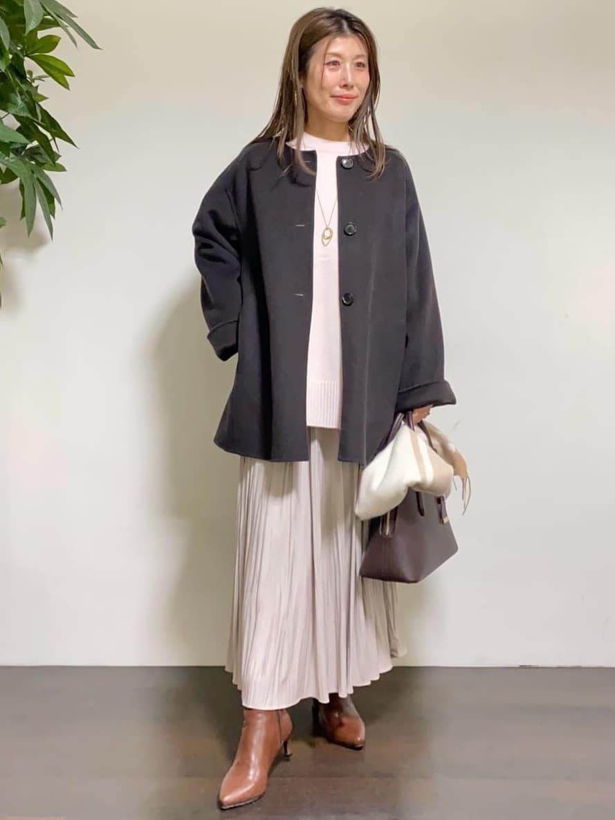 tomoさんの「UNTITLED｜【ミディ丈/軽やか】セミラグランリバー コート」を使ったコーディネート