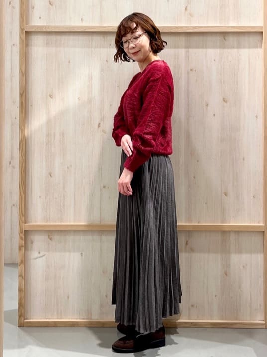 nakoさんの「THE SHOP TK｜【華やかで柔らか】ふわふわフェザーニット/洗える・前後2WAY」を使ったコーディネート