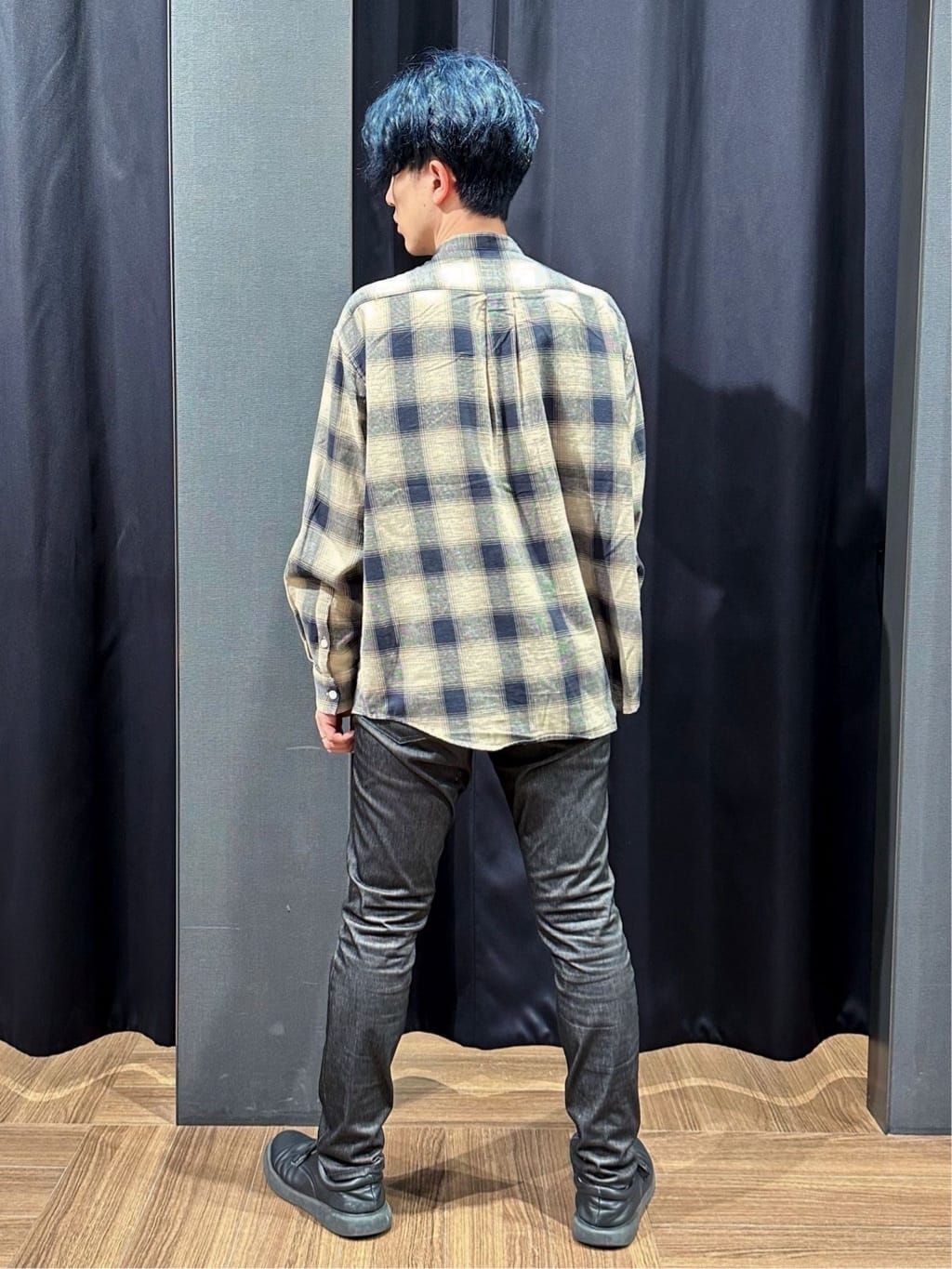 tomoyaさんの「THE SHOP TK｜オンブレーチェックバンドカラーシャツ 【洗濯機OK】」を使ったコーディネート