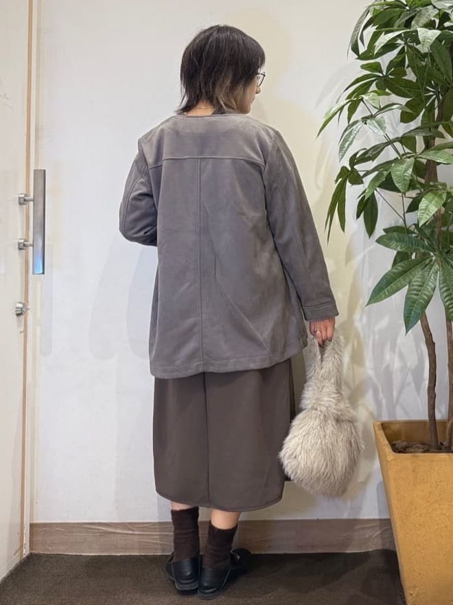 misakiさんの「SHOO･LA･RUE｜【S-LL】上品さを纏う やわらかフェイクスエード ミドル丈ブルゾン」を使ったコーディネート