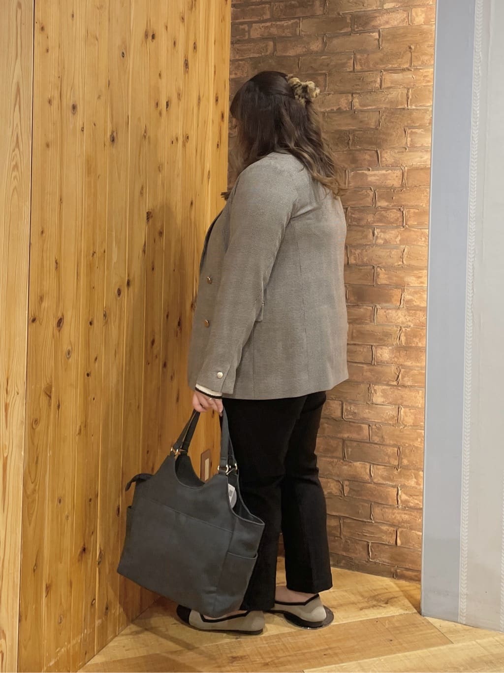 Risaさんの「SHOO･LA･RUE｜【高レビュー/洗濯機可/SS-LL】あったか裏起毛 のびのびストレッチ テーパードパンツ」を使ったコーディネート
