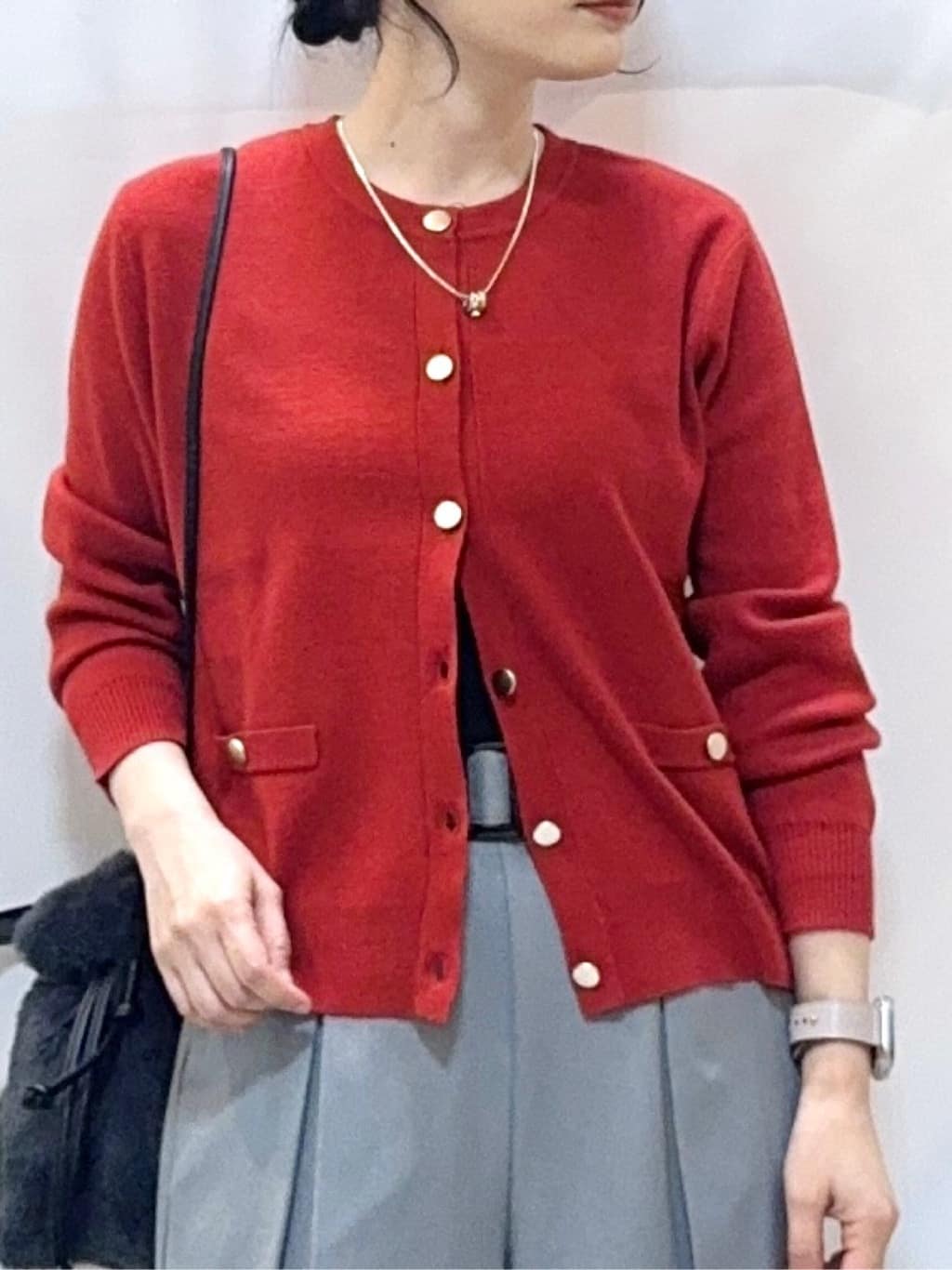 𝐇𝐢𝐫𝐨𝐦𝐢さんの「SHOO･LA･RUE｜【着丈選べる/S-LL】スタイルアップが叶う ベルト付きワイドパンツ」を使ったコーディネート