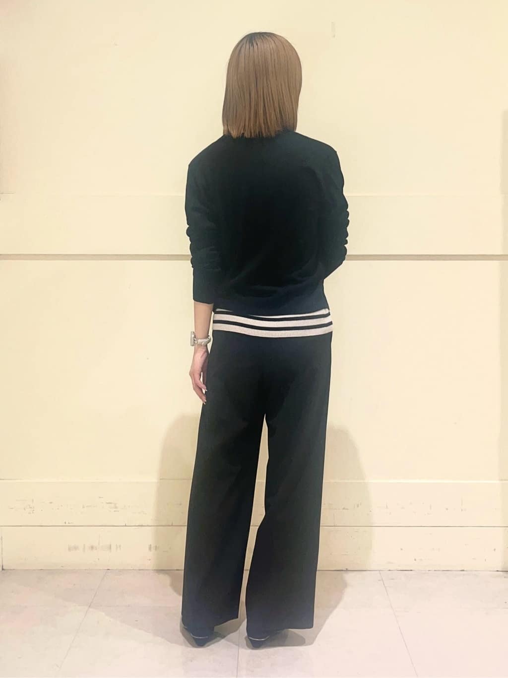 kumiさんの「INDIVI｜【褒められパンツ】ワンタックワイドパンツ」を使ったコーディネート