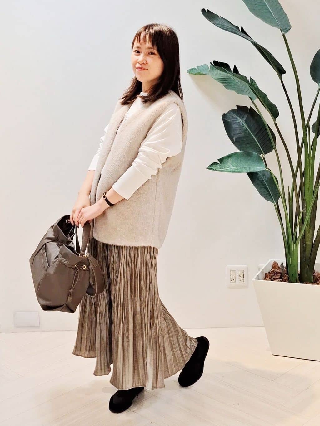 YuKaRiさんの「UNTITLED｜ミンク調フェイクファージレ」を使ったコーディネート