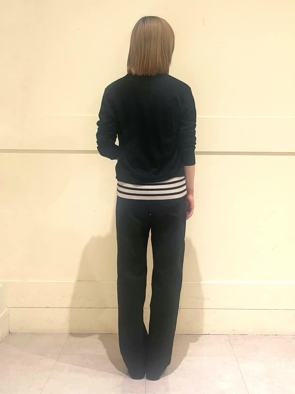 kumiさんの「INDIVI｜【褒められデニム】ワイドストレート デニムパンツ」を使ったコーディネート