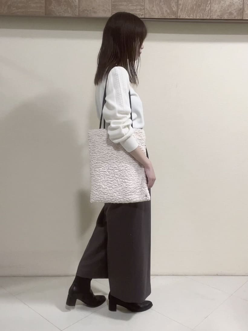 yukaさんの「Reflect｜【腰周りすっきり◎】ワイドクロップドパンツ」を使ったコーディネート