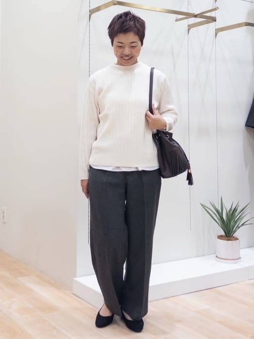 シュウコさんの「grove｜【毛玉軽減／洗える】ミニケーブルニット」を使ったコーディネート