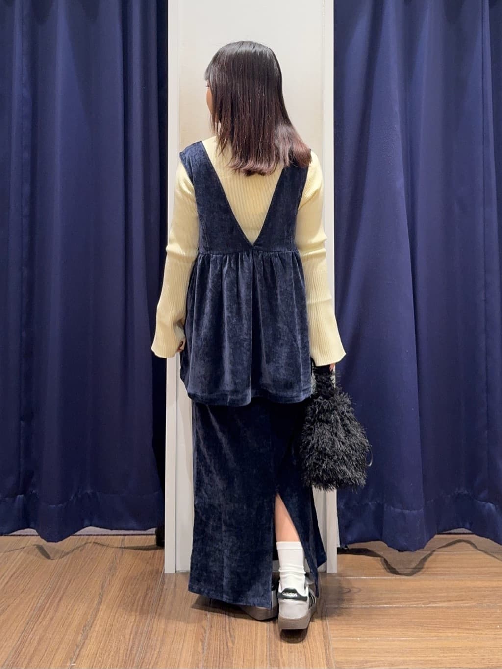 cherryさんの「THE SHOP TK｜【品よく魅せる】フレアスリーブ リブニット/毛玉になりにくい/静電気防止/洗濯機OK」を使ったコーディネート