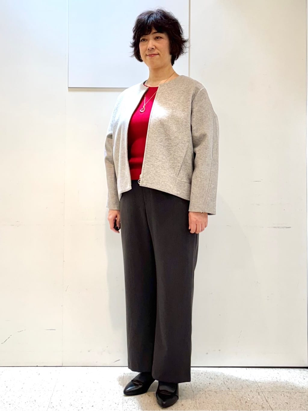 ヤスコさんの「Reflect｜【選べる6色／長く着られる◎】ボートネックニット」を使ったコーディネート