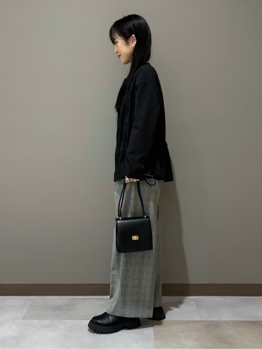 KEIKOさんの「INDIVI｜【洗える／体型カバー】美シルエットニット」を使ったコーディネート