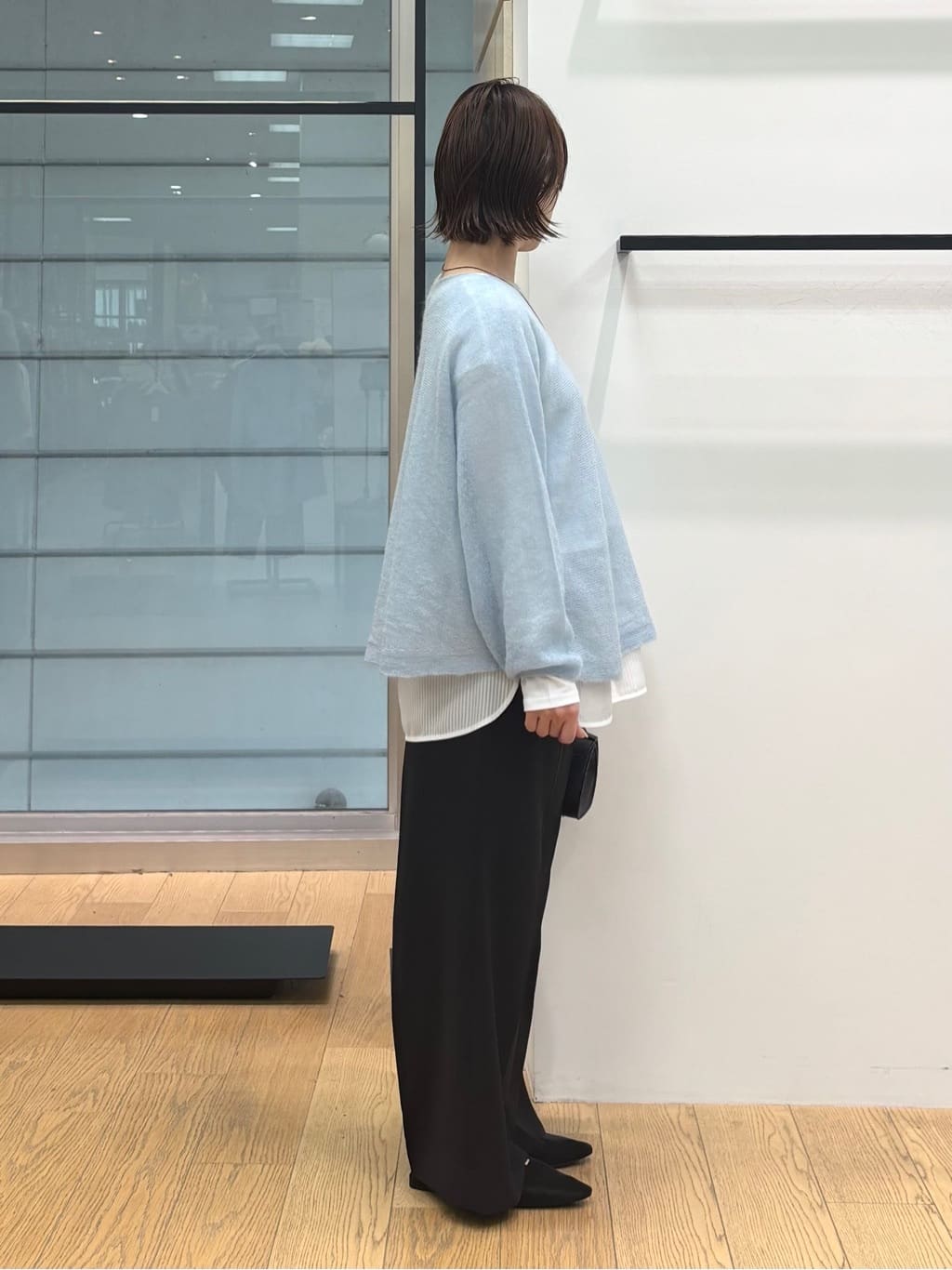 asamiさんの「INDIVI｜【キッドモヘヤ素材】ラウンドヘムニット」を使ったコーディネート
