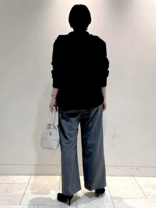 フミさんの「Reflect｜【ライトアウター／キレイ見え／気軽な羽織に◎】スポーティライトアウター」を使ったコーディネート