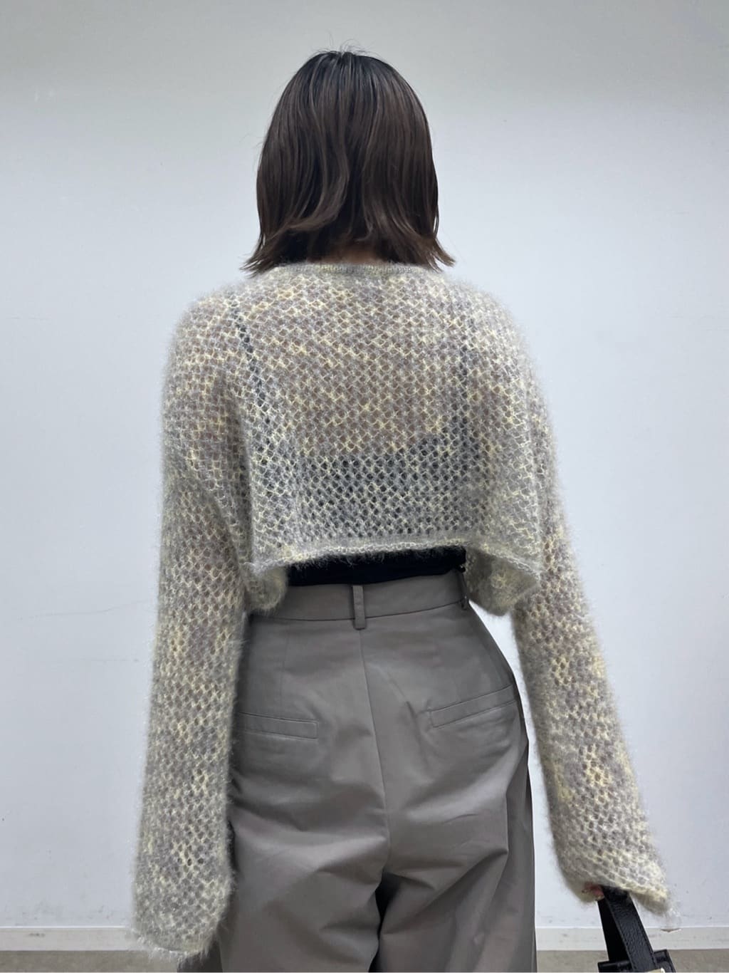 Harukaさんの「INDIVI｜チノシャンプレータックパンツ」を使ったコーディネート