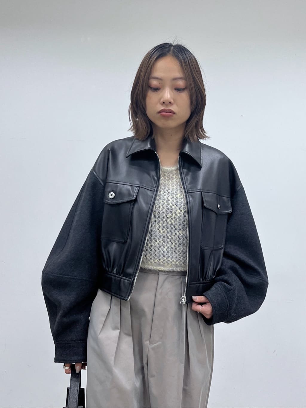 Harukaさんの「INDIVI｜チノシャンプレータックパンツ」を使ったコーディネート