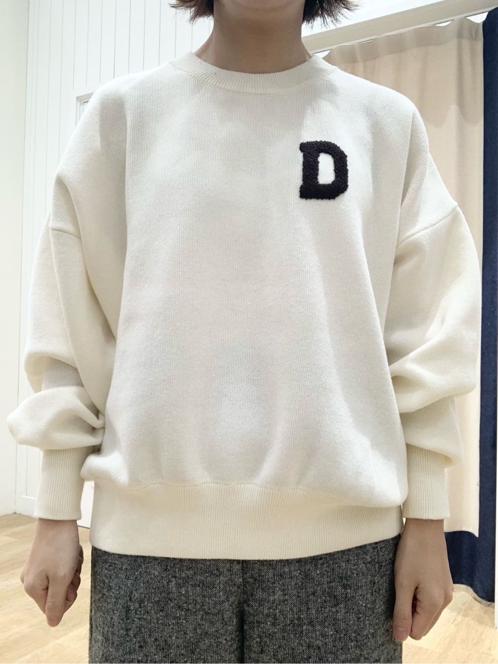 IMARIさんの「Dessin｜【洗える】Dサガラ刺繍ワッペン付きニット」を使ったコーディネート